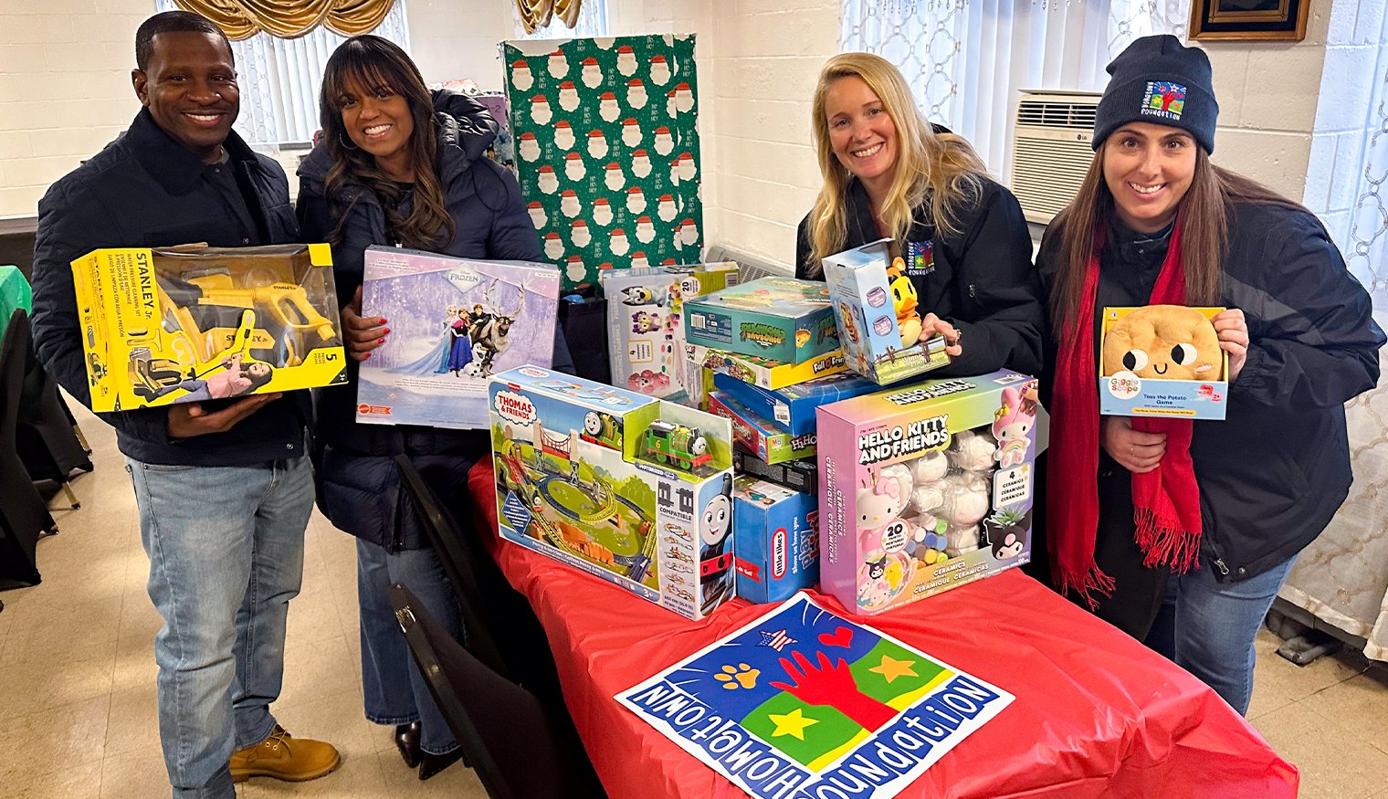 Hometown Foundation - Toy Drivcre-54990936006_1520x875